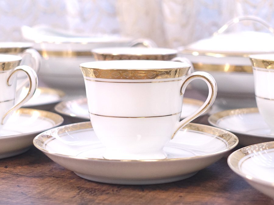 Yahoo!オークション -「セーブル 花瓶」の落札相場・落札価格