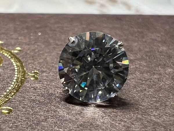 本物正規品 AVALANHE K14 WG ピアス 14金 7mm スタッド ジルコニア アバランチ アヴァランチ ホワイトゴールド