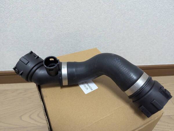 BMW ラジエターホース/ラジエーターホース/ロアホース ENG N52 | Z4 E85,E86/2.5i 3.0i 3.0si | 純正 | 17127545263