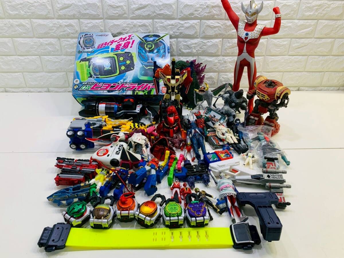 特撮ソフビとフィギュアまとめ売り ウルトラマン ウルトラ怪獣 仮面ライダーなど Yahoo!オークション -「ウルトラマン ソフビ まとめ」の落札相場