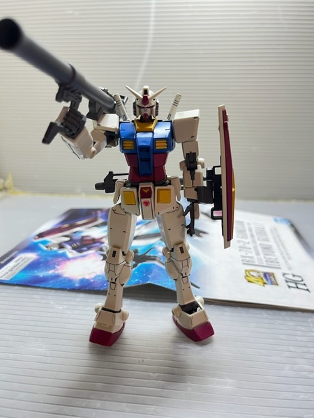 ガンプラ HG 機動戦士ガンダム 1/144 RX-78-2 ガンダム BEYOND GLOBAL バズーカ装備 全塗装完成品