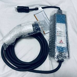 美品 三菱アウトランダー純正 充電ケーブル 200V