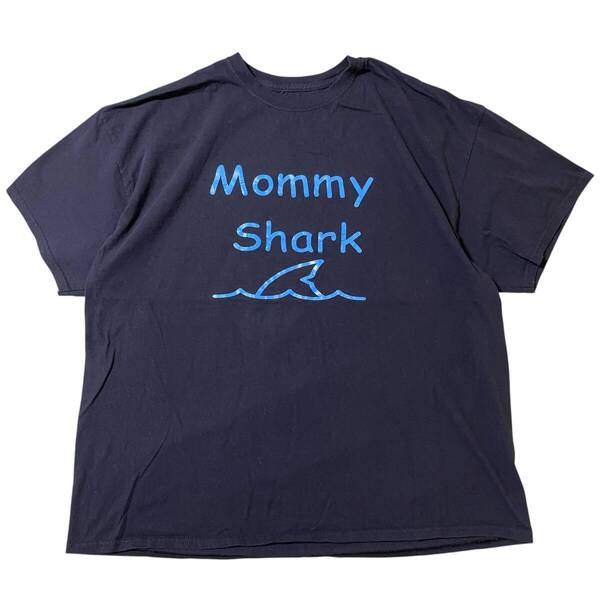 アメリカ古着 鮫 サメ 半袖 Tシャツ Mommy Shark プリント 2XL ビッグサイズ コットン US古着 【I1904】