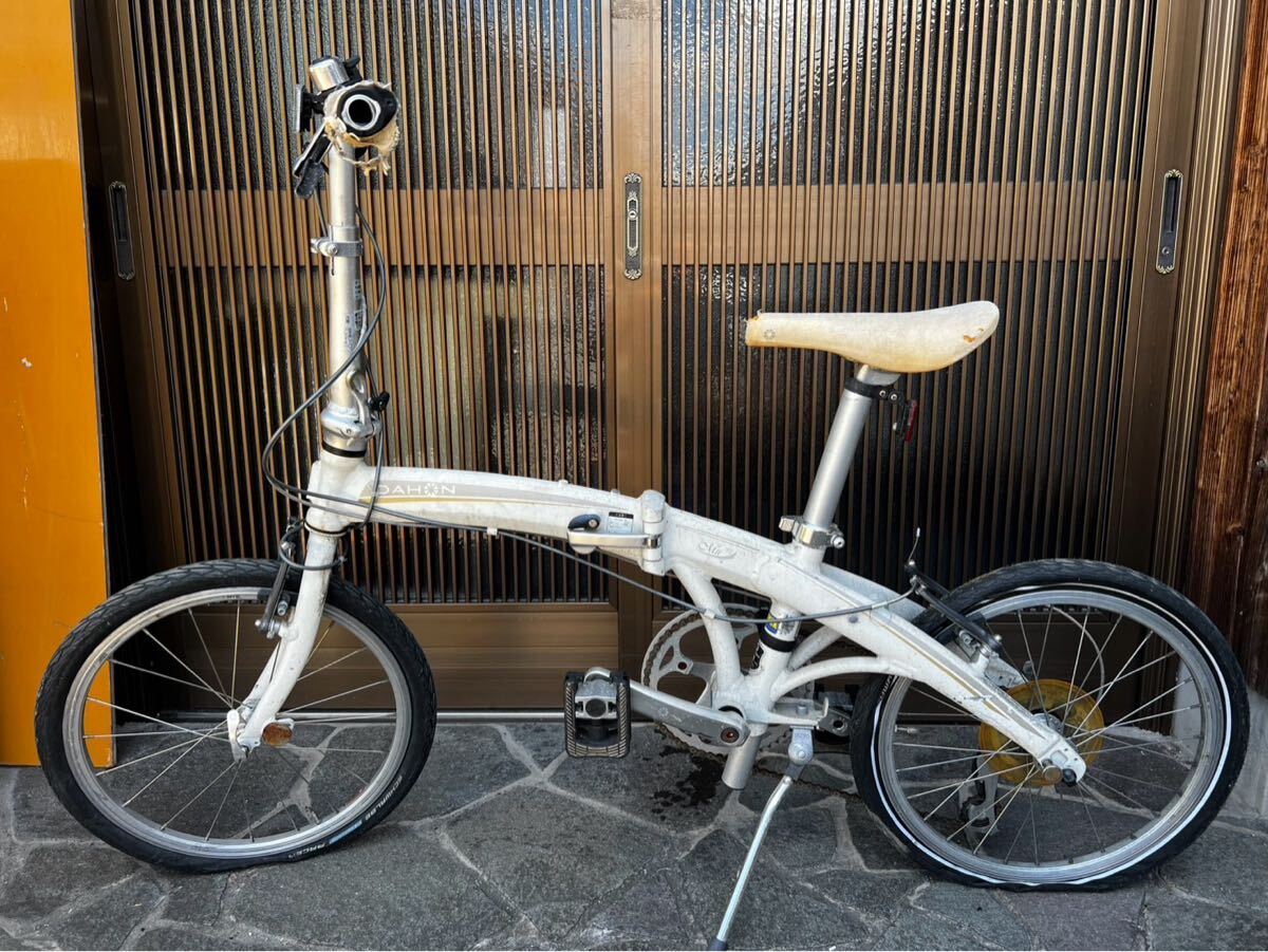 DAHON Mu P8 ダホン 折りたたみ自転車 20インチ ホワイト Yahoo!オークション -「dahon mu p8」の落札相場・落札価格