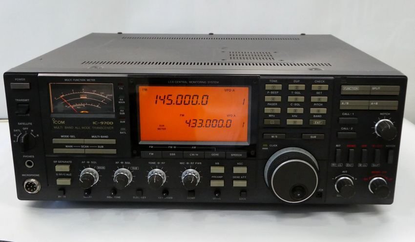 ICOM IC970(10W)DC電源内蔵タイプ Yahoo!オークション -「icom ic-970」の落札相場・落札価格