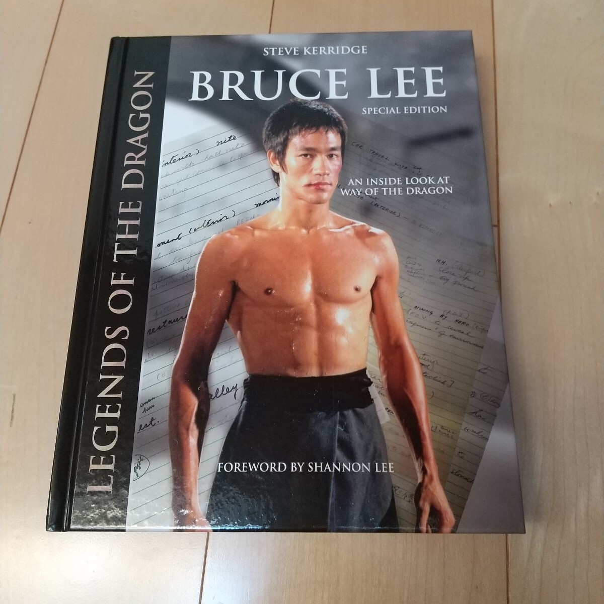 激レア 世界2000冊限定 ブルース・リー 写真集 Yahoo!オークション -「bruce lee 写真集」の落札相場・落札価格