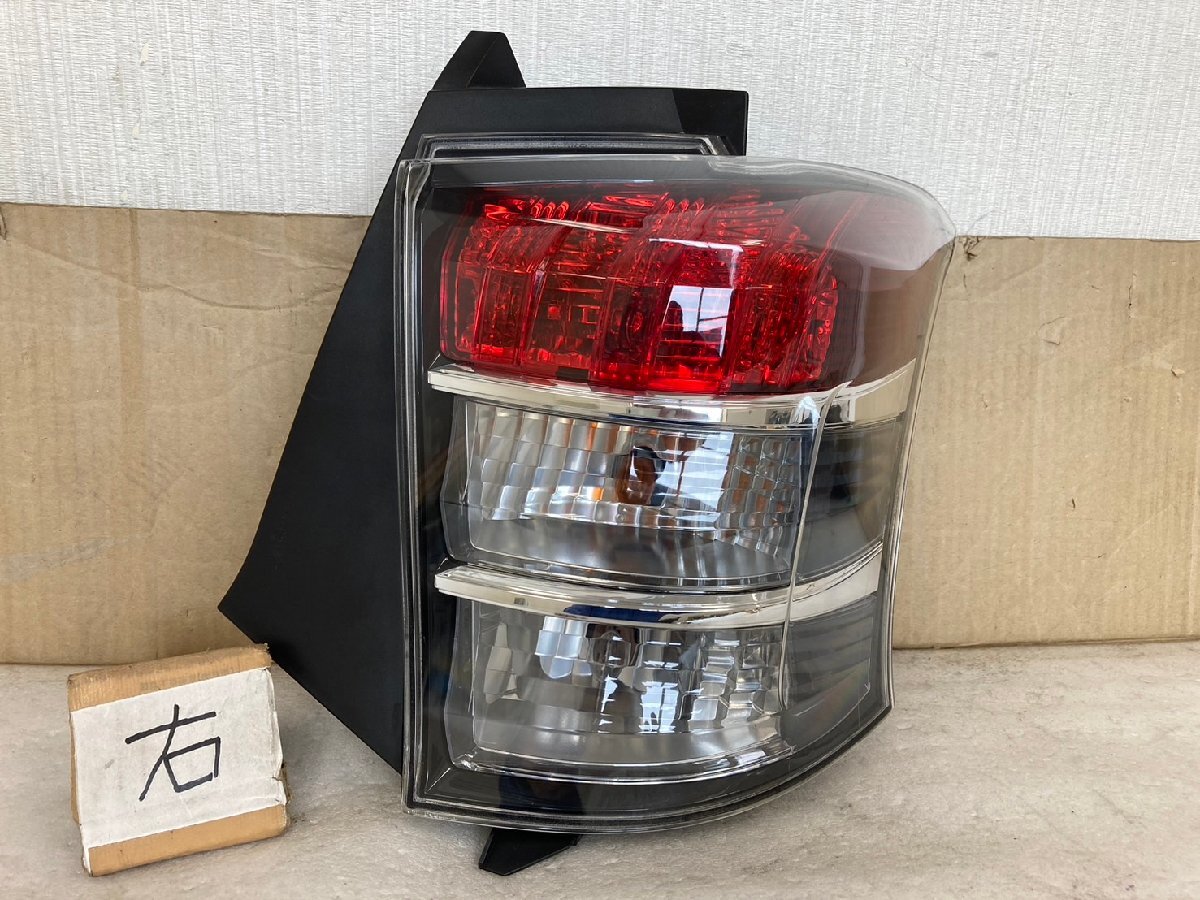 トヨタ純正 IQ KGJ10 2008年 IQ テールランプセット Yahoo!オークション -「トヨタiq テール」の落札相場・落札価格