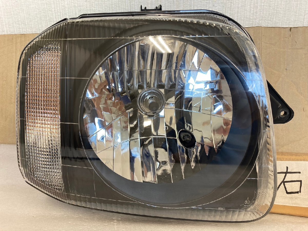JB23 ジムニー　純正ヘッドライト　左右　美品　早いもの勝ち❗ JB23 ジムニー 純正ヘッドライト 左右 美品 早いもの勝ち