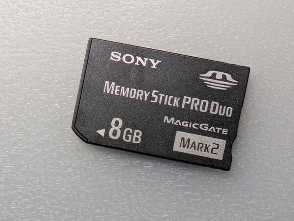 SONY Memory Stick PRO Duo 8GB MS-MT8G ケース付き ソニー メモリースティック プロ デュオ PSP メモリーカード 動作確認済み