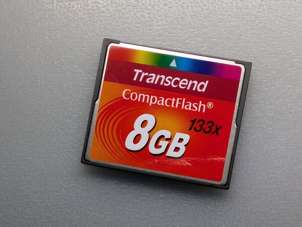 Transcend CompactFlash 8GB 133x CFカード ケース付き トランセンド コンパクトフラッシュ メモリーカード 動作確認済み