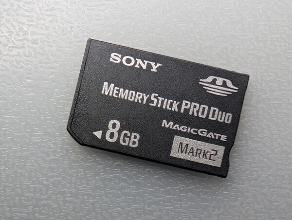 SONY Memory Stick PRO Duo 8GB MS-MT8G ケース付き ソニー メモリースティック プロ デュオ PSP メモリーカード 動作確認済み