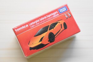 【新品未開封】トミカ プレミアム No.33 ランボルギーニ ガヤルド スーパーレジェーラ 発売記念仕様