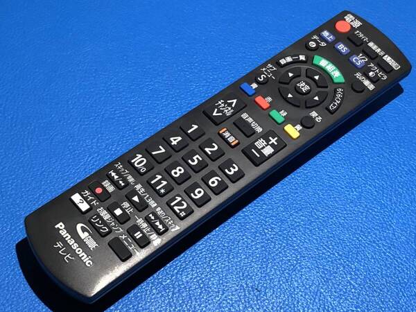 安心の保証有 スピード発送 美品 Panasonic テレビ リモコン N2QAYB001017「TH-32C320/TH-50C300/他」除菌清掃済 送料無料 (管理No 22-108)