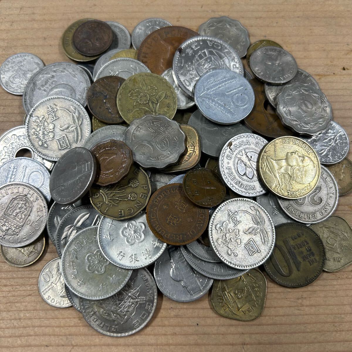 ころころ様 78枚 銀貨 まとめ よろしくお願いいたします Yahoo!オークション -「銀貨 まとめ」(紙幣) (貨幣)の落札相場