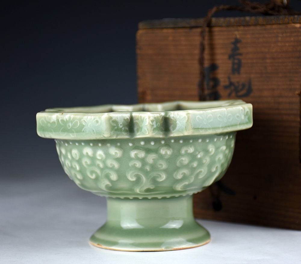 明末天龍寺 青磁 三閑人 水指 飾壷 木製黒漆蓋/ Yahoo!オークション -「天龍寺青磁」の落札相場・落札価格