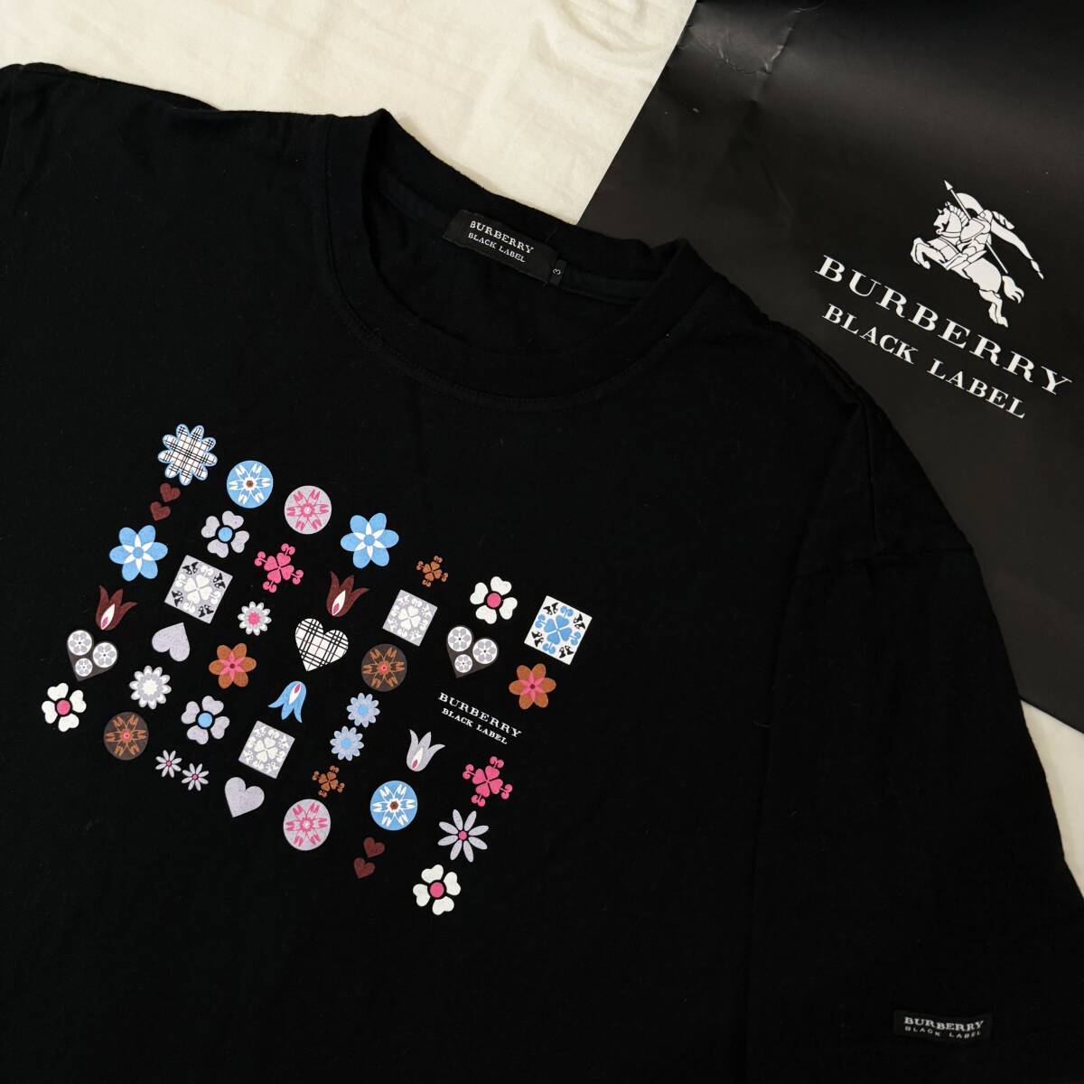 希少【Burberry】モノグラムロゴ入りTシャツ Yahoo!オークション -「バーバリーブラックレーベルモノグラム