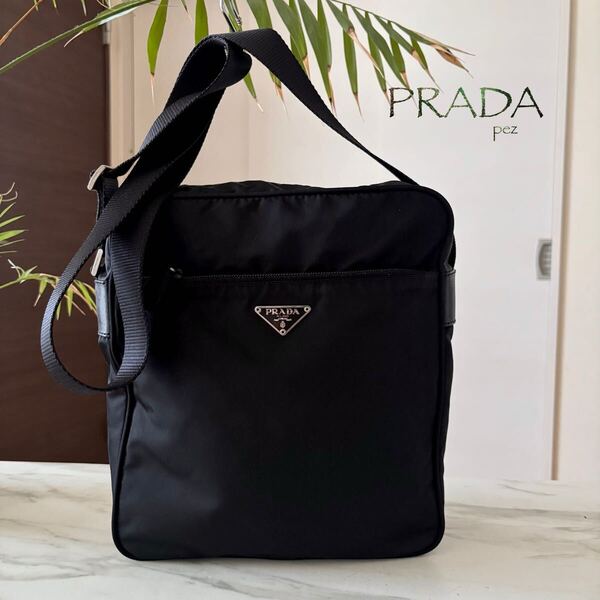 正規品 PRADA プラダ テスート レザーショルダーバッグ*メンズ レディース ポシェット 肩掛け 斜め掛け ブラック 黒 軽量