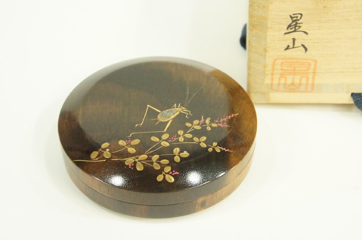鈴虫 蒔絵 木地香合 未使用 Yahoo!オークション -「鈴虫」(香合) (漆芸)の落札相場・落札価格