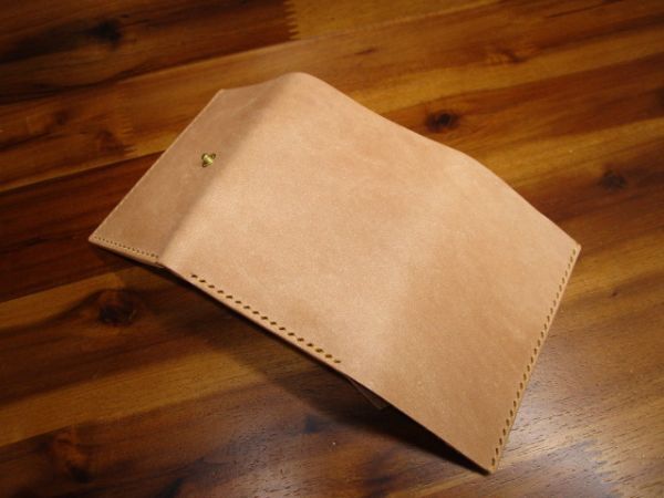 ミニ財布 栃木レザー 三つ折り 財布 コンパクト キャッシュレス コンパクト財布 ミニマル財布 小さい財布 生成り ナチュラル 手縫い