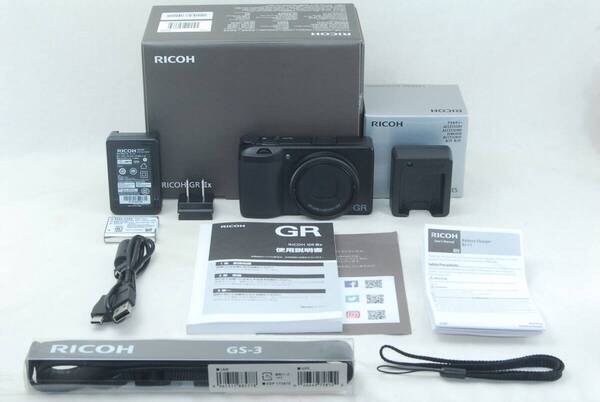 ★新品級43ショット★RICOH リコー GR IIIx リコー 大人気のコンパクトデジタルカメラ 点検済み♪