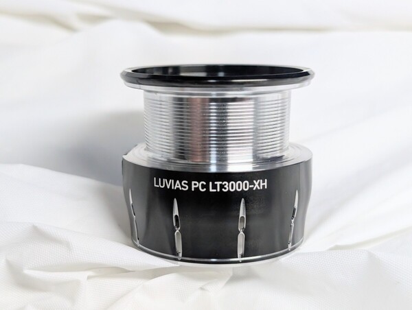 ダイワ 管947DF 24ルビアス PC LT3000-XH 純正スプール 美品
