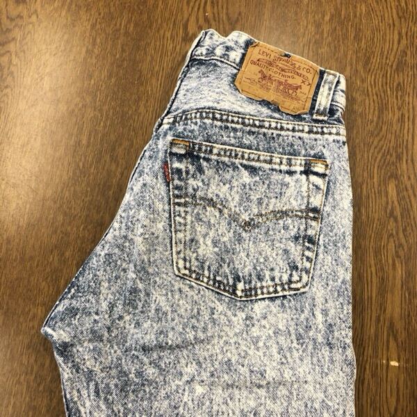 【GG258】USA製 Levi's 501 W28 L32 定番ストレート ケミカル ジーンズ ジーパン デニムパンツ ブランド古着 リーバイス501 送料無料