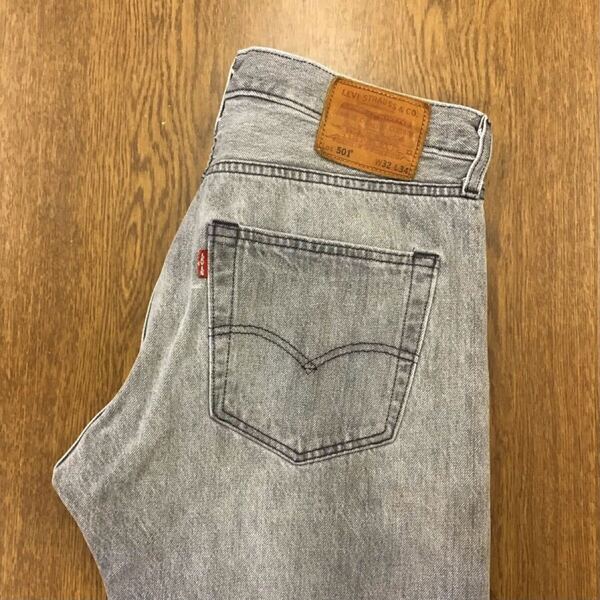 【GG273】Levi's 501 W32 L34 定番ストレート 色落ち加工 ブラック ジーンズ デニムパンツ ストレッチ ブランド古着 リーバイス501送料無料