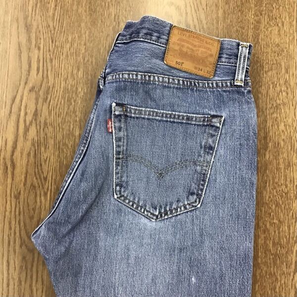 【GG308】Levi's 501 W34 L32 定番ストレート ジーンズ ジーパン デニムパンツ メンズブランド古着 リーバイス501 送料無料