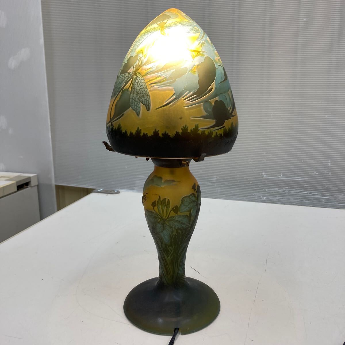 471 ガレ風 花柄ガラスランプ Yahoo!オークション -「ガレ風」(ガラス) (工芸品)の落札相場