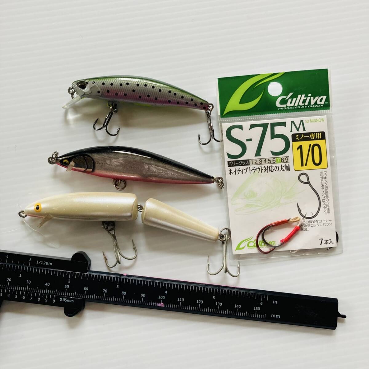 ジャンク品 サーフ系ミノー 27本セット【替えフック・リング付】 ジャンク品 サーフ系ミノー 27本セット【替えフック・リング付