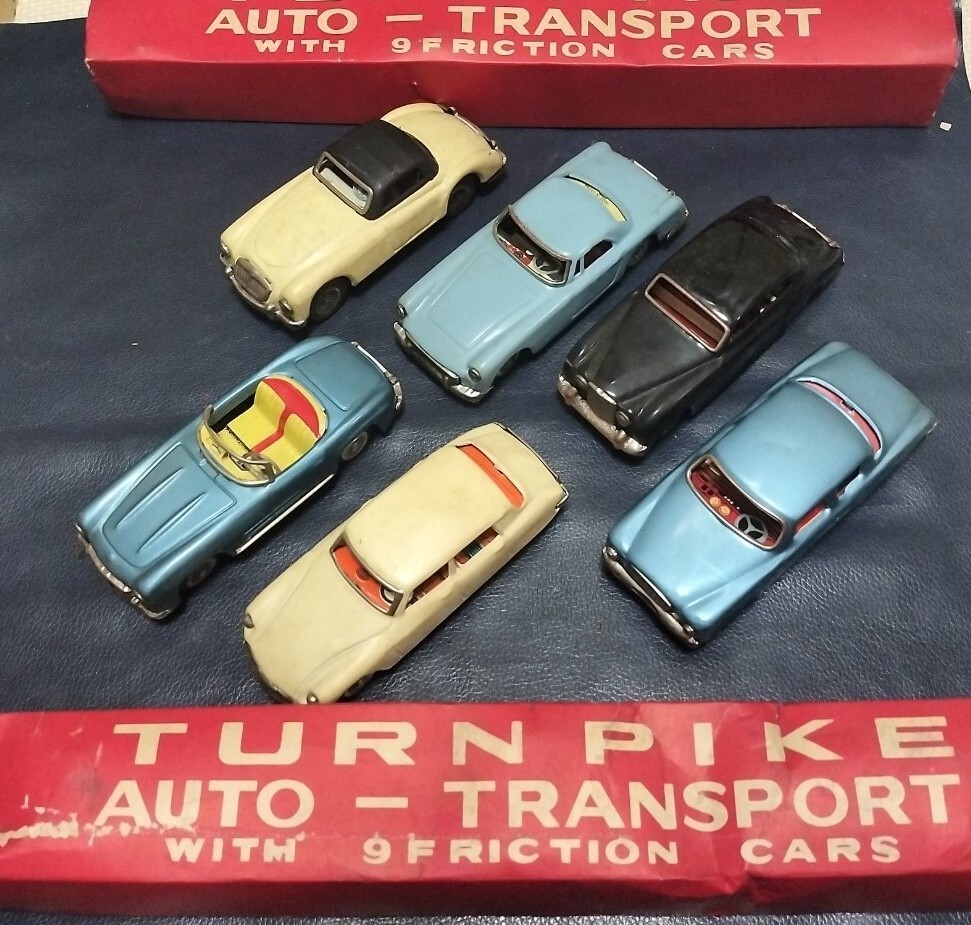 【昭和レトロ】ブリキの車 9cm(6台) Yahoo!オークション -「昭和ブリキ自動車」の落札相場・落札価格
