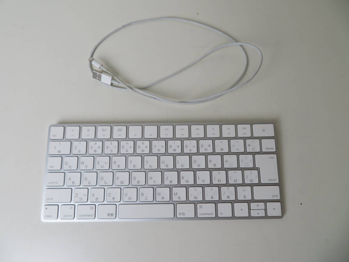 中古美品｜Apple A1644 MagicKeyboard Bluetooth Apple Magic Keyboard - A1644 (MLA22B/A) Wireless Bluetooth