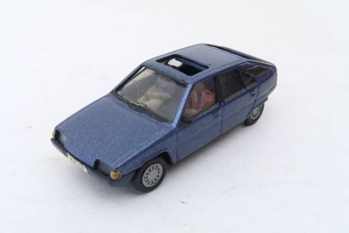 503-192ODEON 1/43 シトロエン BX 1983 ホワイト 1/43 citroen bx white 1984 - odeon
