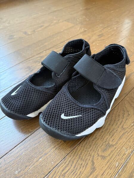 23cm ナイキ リフトNIKE RIFT キッズ 子供 ボーイズ ガールズ 大人 サンダル スニーカー 黒 ブラック 男の子 女の子 4Y 322359-014