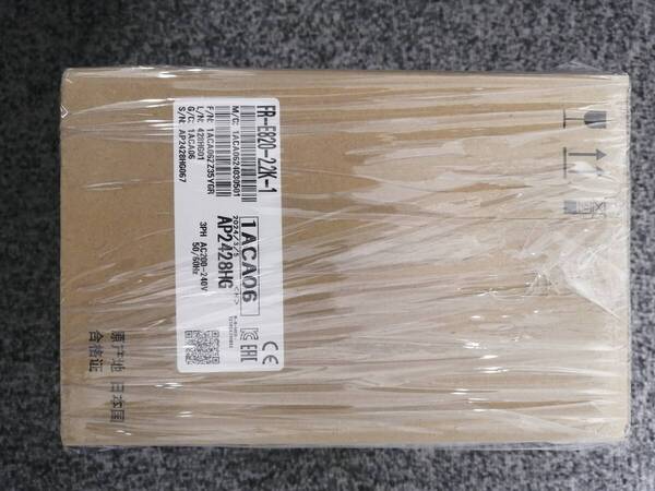 (未使用)三菱電機 インバーター FR-E820-2.2K-1