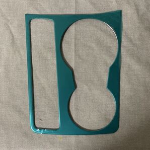 アウディ audi カーインテリア A4 B8 A5 2009-2015 アルミ センターコンソール ウォーターカップホルダー カバー トリム アクセサリー銀色