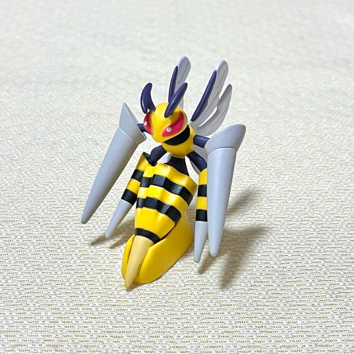 ポケモン モンコレ メガスピアー Yahoo!オークション -「メガスピアー」の落札相場・落札価格