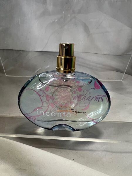 サルヴァトーレフェラガモ インカント チャーム オードトワレ EDT 香水 30ml @Y10