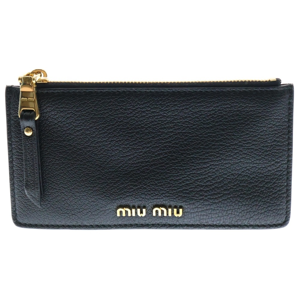 未使用級⭐️MIUMIU ミュウミュウ 財布 ブラック マドラス ゴールド金具 未使用級⭐️MIUMIU ミュウミュウ 財布 ブラック マドラス