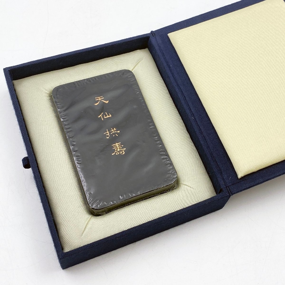 墨運堂 百選墨 No.40 『三網五常』 定価 ¥64900(税込) Yahoo!オークション -「墨運堂 百選墨」の落札相場・落札価格