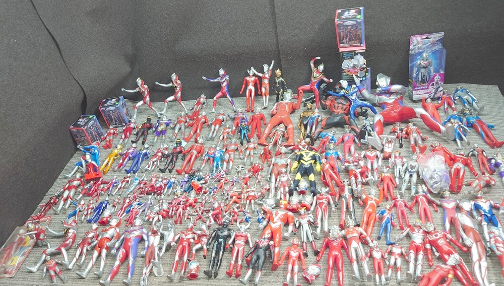 ジャンク ウルトラマンフィギュアコレクションまとめ売り Yahoo!オークション -「ジャンク まとめ」(ウルトラマン) (特撮