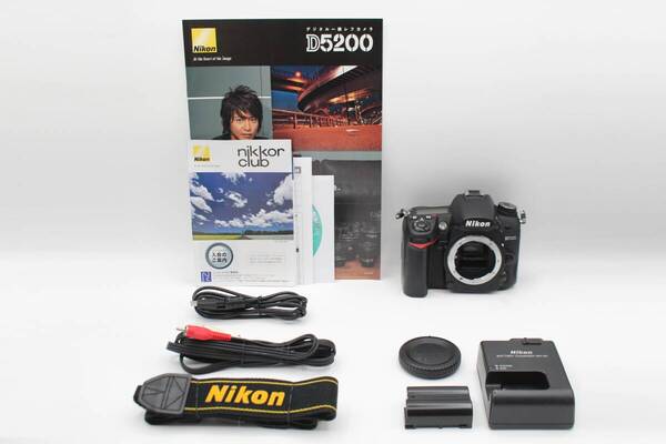 極上品◆Nikon ニコン D7000 ボディ◆シャッター回数7806回のみ♪2973-0701
