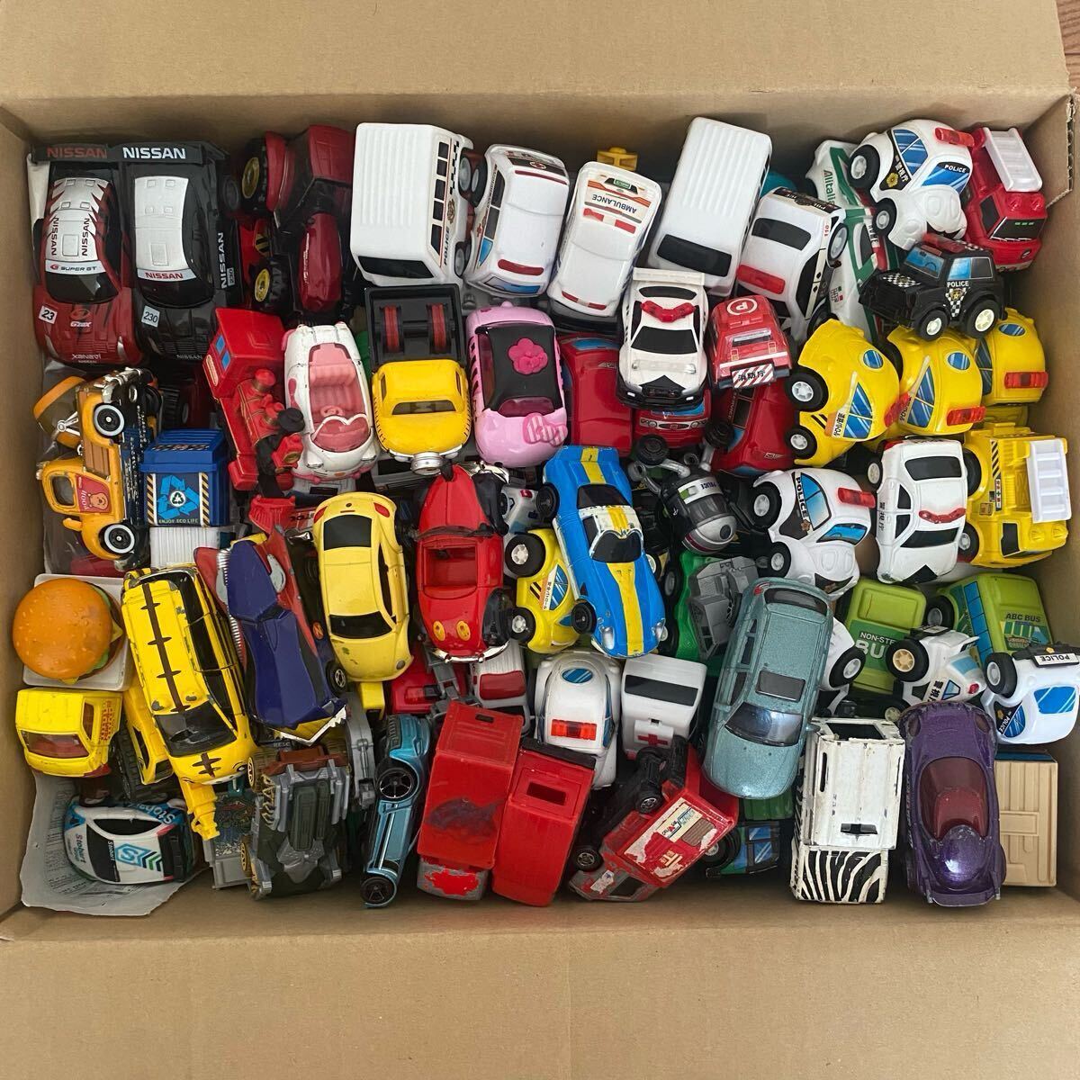 値下げ中 まとめ売り1/43スケール ミニカー 8台セット 2025年最新】Yahoo!オークション -ミニカー まとめの中古品