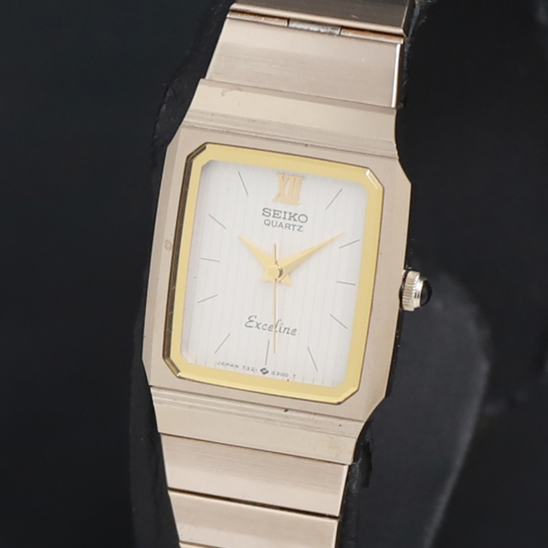 【稼働/良品】SEIKO クオーツ 7321-5000 石付 アイボリー Yahoo!オークション -「seiko 7321」(エクセリーヌ) (セイコー