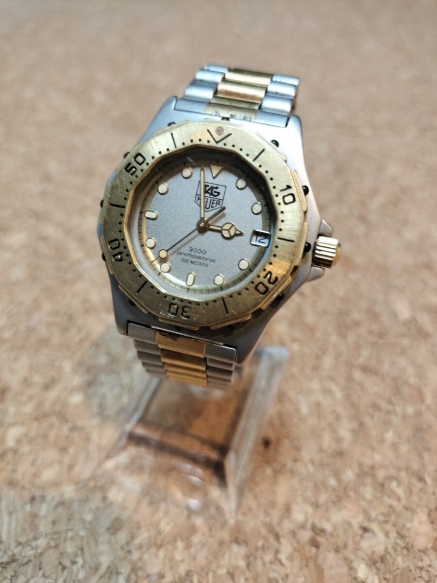 TAG HEUER 3000 タグ・ホイヤー クオーツ ユニセックス稼働電池新品 Yahoo!オークション -「tag heuer 3000」の落札相場・落札価格