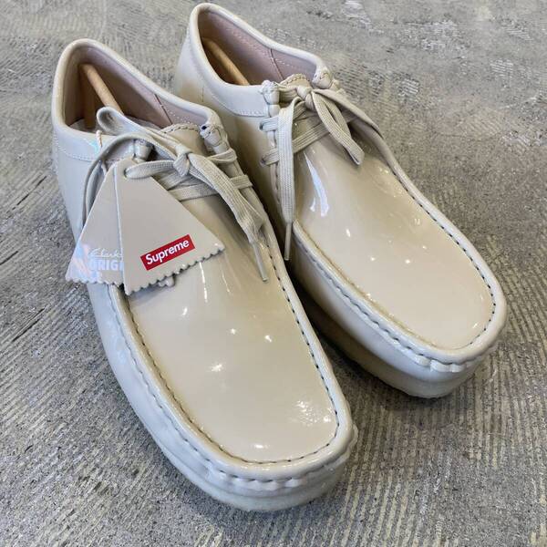 Supreme Clarks Original Patent Leather Wallabee Natural シュプリーム クラークスオリジナル パテントレザー ワラビー スニーカー 靴