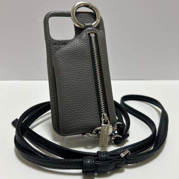 ◆ajew エジュー iPhoneケース 12/12PRO グレー◆ cadenas zipphone レザー ショルダーストラップ付き スタンド 【送料無料】0716
