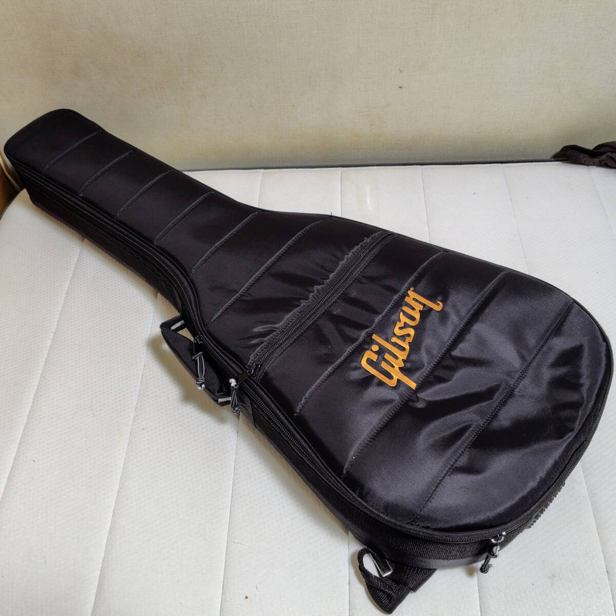 【新品・未使用!】Gibson ギブソン ギグバッグ セミハードケース Yahoo!オークション -「gibson セミハードケース」(ケース