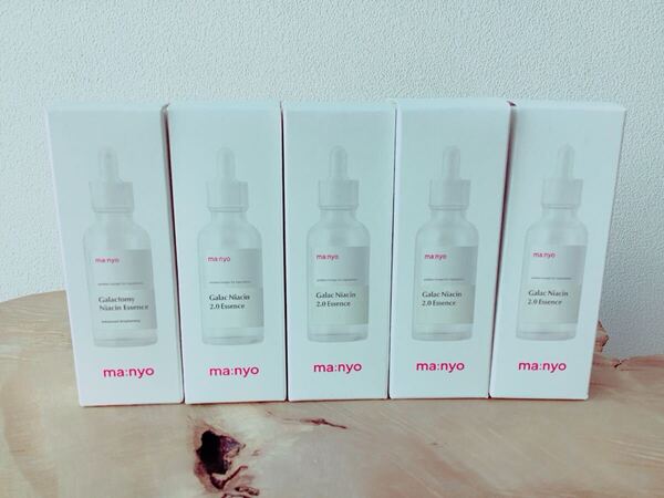【manyu】魔女工場 ガラクナイアシン2.0エッセンス 50ml×4本 ガラクトミー ナイアシン エッセンス 50ml×1本