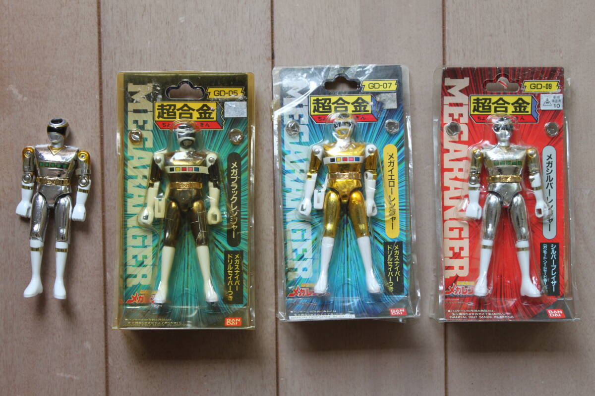 バンダイ 超合金 メガレンジャー 5体セット 値下げ致しました。 Yahoo!オークション -「メガレンジャー 超合金」の落札相場
